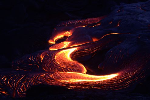 stromende lava